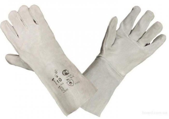 Особенности и области применения нитриловых перчаток