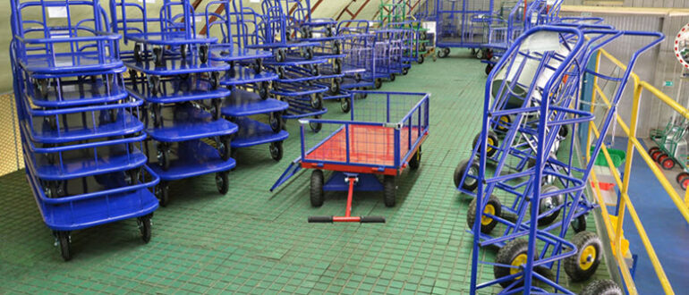 Промышленная поворотная колёсная опора - необходимая часть комплектации тележек на производствах