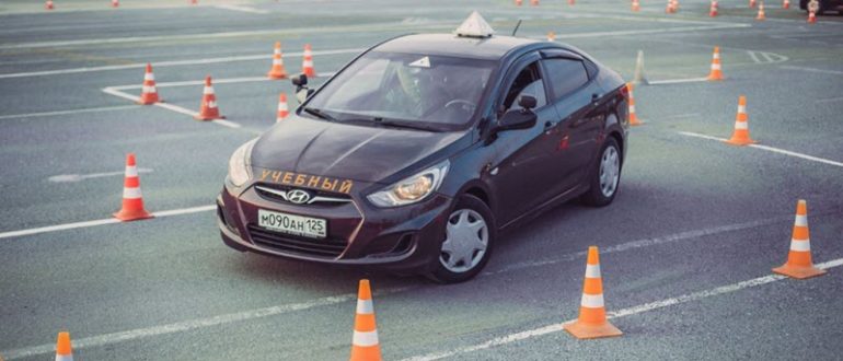 Автошкола на Рокоссовского: зачем посещать курсы вождения?