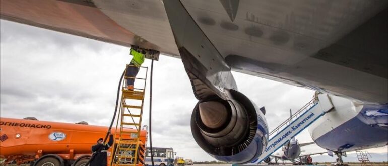 Кто обеспечивает аэропорты бесперебойным техническим обслуживанием?