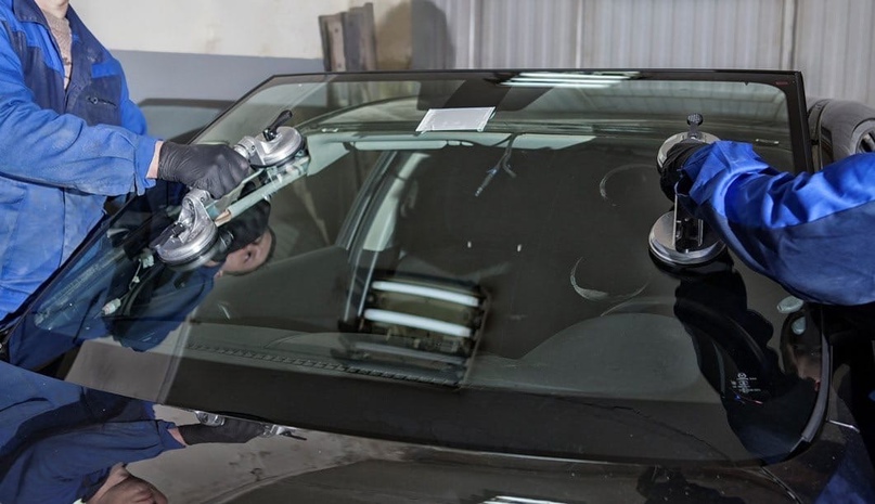 Замена и ремонт лобового стекла для автомобиля – советы и рекомендации