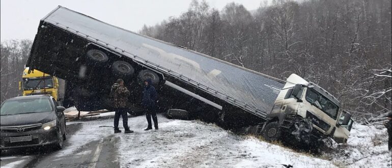 Как избежать аварии на грузовике: Практические советы для водителей