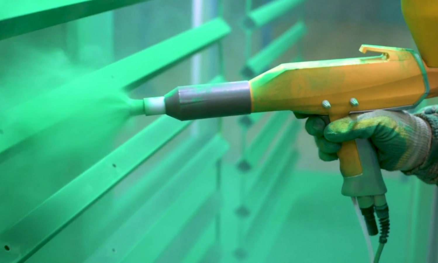 Порошковая покраска в автомобильной промышленности: надежность и эстетика