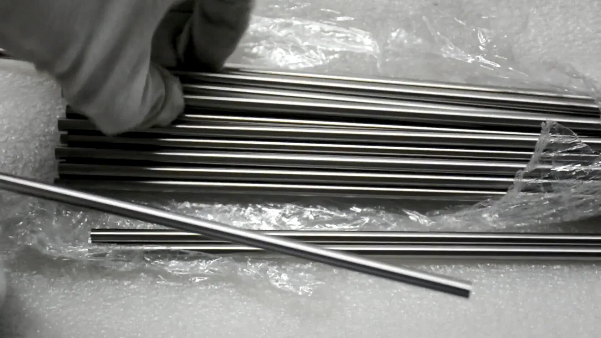 Что такое вольфрамовый пруток и почему он незаменим в высокотемпературных технологиях?