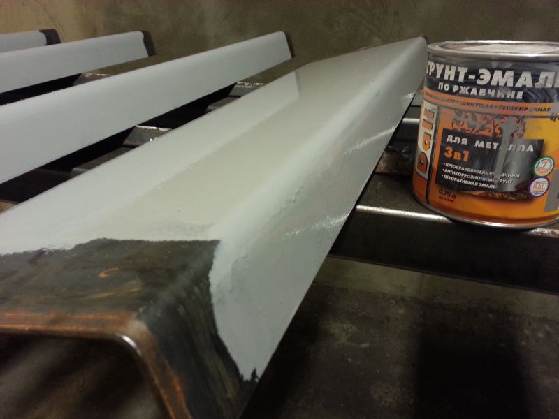 Как защитить профтрубу 60×40 от ржавчины в условиях повышенной влажности?