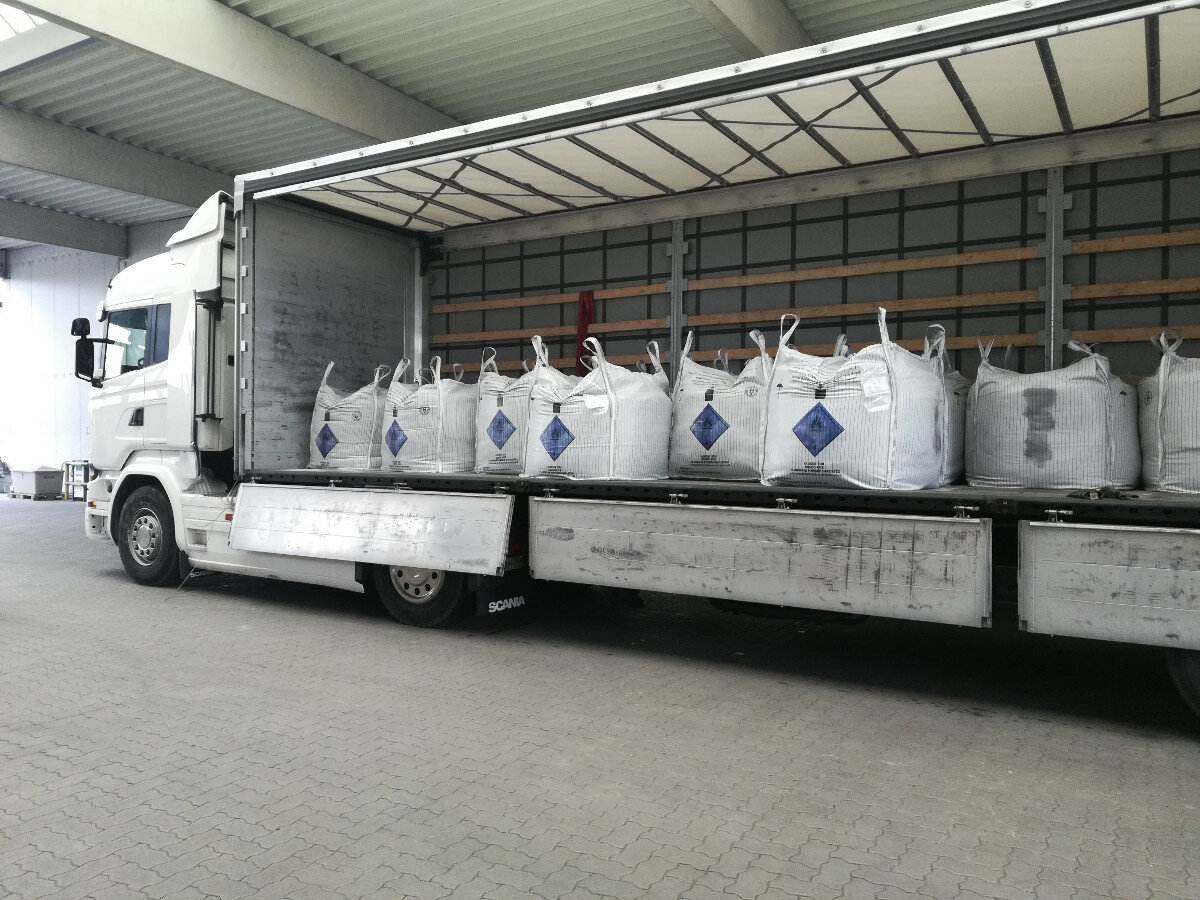 Перевозка удобрений автотранспортом: особенности и правила